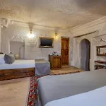 Castle Cave Гореме