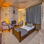 Castle Cave Отель Гореме