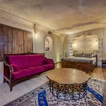 Castle Cave Отель Гореме