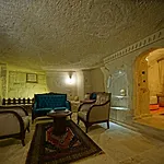 Отель Castle Cave