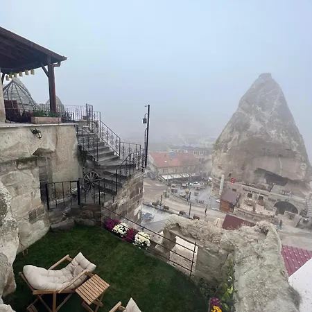 Castle Cave Гореме