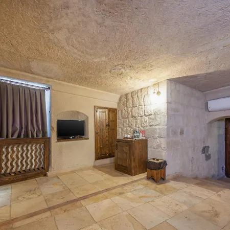 Castle Cave
