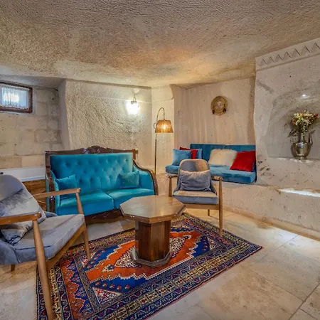 Hotel Castle Cave 3*