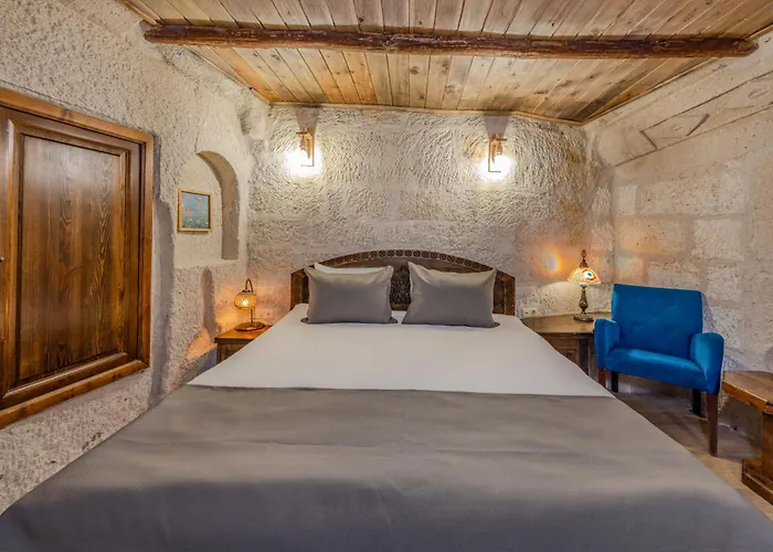 Hotel Castle Cave 3*